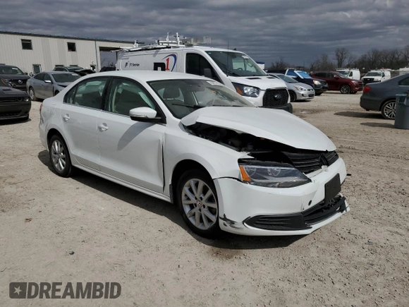 2014 Volkswagen Jetta Sedan SE w/Connectivity with VIN 3VWD07AJ2EM431586, listed as a Copart auction lot 48257215 with 75,418 mi miles and Salvage Title. Bid and sale history available at carsss.com. Image 4.