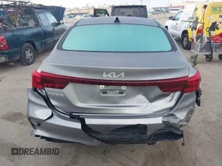 2024 Kia Forte LXS with VIN 3KPF24AD0RE840314, listed as a IAAI auction lot 41804524 with 10,605 mi miles and . Bid and sale history available at DreamBid. Image 16.