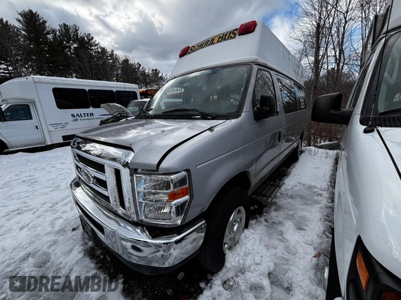 2014 Ford Econoline Cargo Commercial with VIN 1FTNS2EW7EDB18538, listed as a Copart auction lot 44216815 with 130,432 mi miles and Clean Title. Bid and sale history available at carsss.com. Image 2.