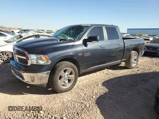 2017 Ram 1500 SLT z VIN 1C6RR6TT1HS730349, wystawiony jako Copart lot #46848385 z przebiegiem Nie podano mil oraz Szkoda całkowita • Salvage title. Historia ofert i sprzedaży dostępna na DreamBid. Obrazek 1.