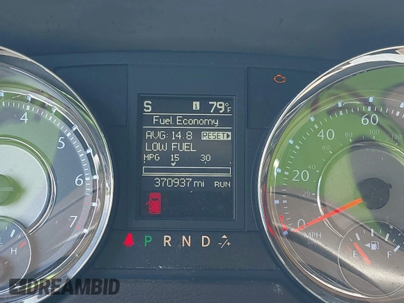 2014 Chrysler Town & Country Touring with VIN 2C4RC1BG4ER217711, listed as a IAAI auction lot 42155688 with 370,937 mi miles. Bid and sale history available at carsss.com. Image 7.