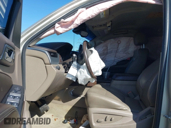 2015 Chevrolet Suburban LT z VIN 1GNSCJKC1FR608117, wystawiony jako IAAI lot #41641560 z przebiegiem 163 770 mil mil oraz . Historia ofert i sprzedaży dostępna na DreamBid. Obrazek 5.