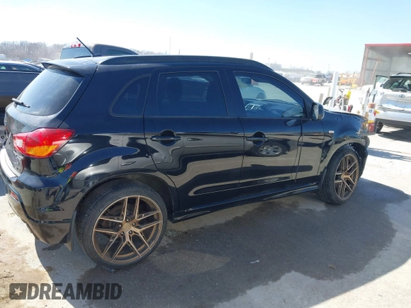 2011 Mitsubishi Outlander SE with VIN JA4AR4AU9BZ015804, listed as a IAAI auction lot 41749170 with 87,967 mi miles and . Bid and sale history available at DreamBid. Image 13.