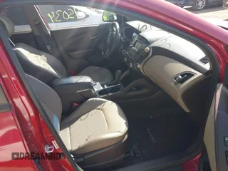 2015 Hyundai Tucson GLS with VIN KM8JT3AF1FU037247, listed as a IAAI auction lot 42145034 with 100,117 mi miles and . Bid and sale history available at DreamBid. Image 5.