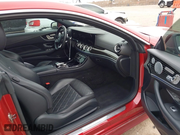 2018 Mercedes-Benz E-Class E 400 with VIN WDD1J6GB2JF022968, listed as a IAAI auction lot 41499016 with 88,559 mi miles. Bid and sale history available at carsss.com. Image 5.