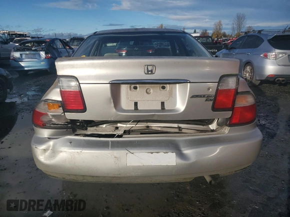 1996 Honda Accord EX with VIN 1HGCD5655TA161445, listed as a Copart auction lot 82195004 with 192,130 mi miles and Salvage Title. Bid and sale history available at DreamBid. Image 6.