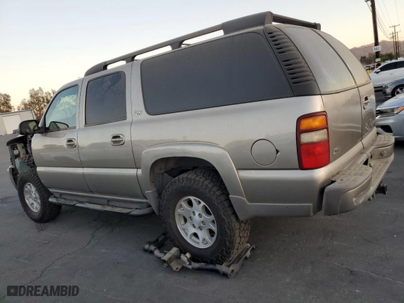 2001 Chevrolet Suburban LT with VIN 3GNFK16T01G222697, listed as a Copart auction lot 84206814 with 111,723 mi miles and Salvage Title. Bid and sale history available at carsss.com. Image 2.