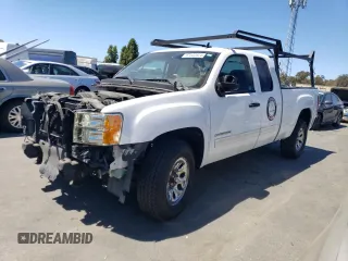 2010 GMC Sierra 1500 with VIN 1GTSCUEA2AZ146485, listed as a Copart auction lot 67342624 with 370,630 mi miles and Salvage Title. Bid and sale history available at DreamBid. Image 1.