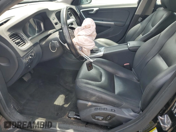 2016 Volvo S60 T5 Premier с VIN YV1612TK2G2390530, выставлен на аукционе Copart как лот 56658565 с пробегом 124 477 миль миль и Списание • Salvage title. История ставок и продаж доступна на DreamBid. Изображение 7.