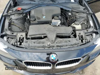 2014 BMW 3 Series 320i with VIN WBA3B1C56EK131723, listed as a Copart auction lot 54686025 with 95,105 mi miles and Salvage title. Bid and sale history available at DreamBid. Image 11.