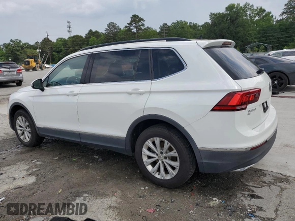 2018 Volkswagen Tiguan SEL with VIN 3VV3B7AX1JM037294, listed as a Copart auction lot 56311115 with 63,052 mi miles and Clean title. Bid and sale history available at DreamBid. Image 2.