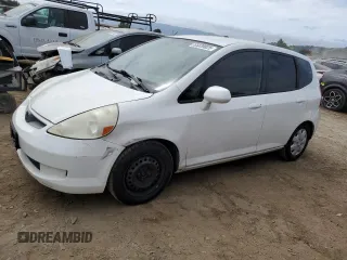 2007 Honda Fit with VIN JHMGD38437S015584, listed as a Copart auction lot 53328825 with 141,664 mi miles and Salvage Title. Bid and sale history available at carsss.com. Image 1.