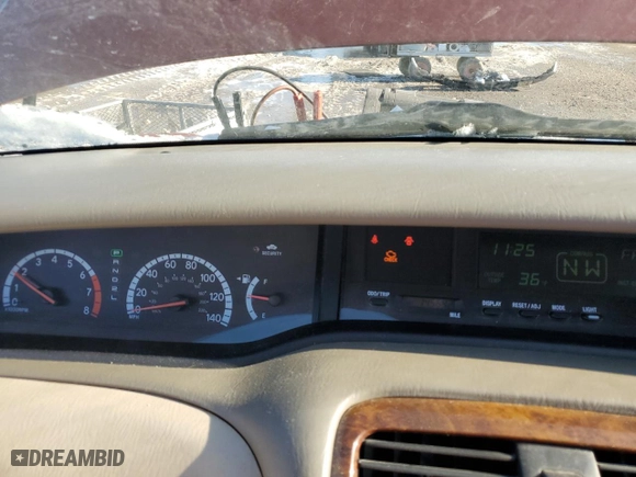 2002 Toyota Avalon XL with VIN 4T1BF28B22U242420, listed as a Copart auction lot 48047425 with 145,642 mi miles and Salvage Title. Bid and sale history available at carsss.com. Image 9.