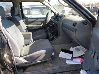 2002 Nissan Frontier XE with VIN 1N6ED27Y22C360239, listed as a IAAI auction lot 40894182 with Not provided miles and . Bid and sale history available at DreamBid. Image 5.