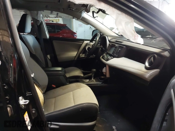 2018 Toyota RAV4 XLE with VIN 2T3WFREV1JW471931, listed as a IAAI auction lot 41332851 with 123,657 mi miles. Bid and sale history available at carsss.com. Image 5.
