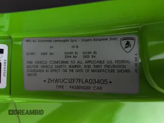 2015 Lamborghini Huracan z VIN ZHWUC1ZF7FLA03405, wystawiony jako Copart lot #57724465 z przebiegiem 31 953 mil mil oraz Tytuł czysty. Historia ofert i sprzedaży dostępna na DreamBid. Obrazek 10.