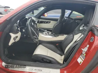 2017 Mercedes-Benz AMG GT AMG GT z VIN WDDYJ7HA9HA012441, wystawiony jako Copart lot #61954654 z przebiegiem 30 593 mil mil oraz Szkody całkowita. Historia ofert i sprzedaży dostępna na DreamBid. Obrazek 7.
