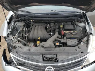 2012 Nissan Versa S z VIN 3N1BC1CP7CK804908, wystawiony jako Copart lot #50789765 z przebiegiem 125 322 mil mil oraz Szkody całkowita. Historia ofert i sprzedaży dostępna na DreamBid. Obrazek 13.