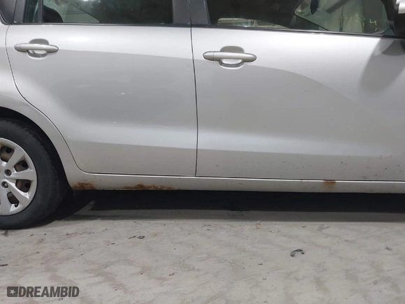 2013 Kia Rio LX with VIN KNADM4A38D6158169, listed as a IAAI auction lot 42013049 with 141,547 mi miles. Bid and sale history available at carsss.com. Image 14.