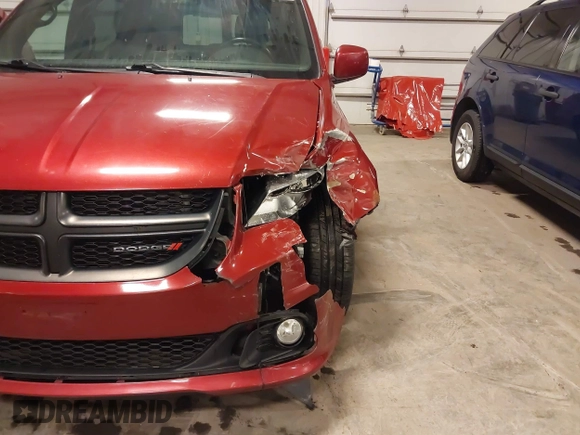 2011 Dodge Grand Caravan R/T with VIN 2D4RN7DG6BR742536, listed as a IAAI auction lot 41689609 with 173,028 mi miles and . Bid and sale history available at DreamBid. Image 6.