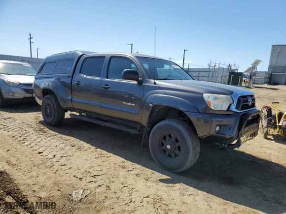 2012 Toyota Tacoma PreRunner with VIN 3TMKU4HN7CM031896, listed as a Copart auction lot 49358615 with 205,525 mi miles and Salvage Title. Bid and sale history available at carsss.com. Image 4.