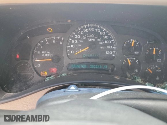 2003 Chevrolet Suburban LT with VIN 3GNFK16T83G297134, listed as a Copart auction lot 56761734 with 303,349 mi miles and Salvage Title. Bid and sale history available at carsss.com. Image 9.
