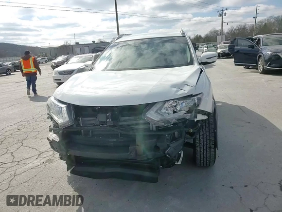 2019 Nissan Rogue SV with VIN KNMAT2MTXKP534841, listed as a Copart auction lot 47268155 with 37,662 mi miles and Clean Title. Bid and sale history available at DreamBid. Image 12.