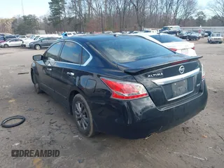 2015 Nissan Altima S with VIN 1N4AL3AP8FC483436, listed as a IAAI auction lot 41633551 with 174,889 mi miles and . Bid and sale history available at DreamBid. Image 3.