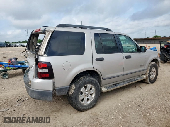 2006 Ford Explorer XLS with VIN 1FMEU62E56ZA18340, listed as a Copart auction lot 59800835 with 200,149 mi miles and Salvage title. Bid and sale history available at DreamBid. Image 3.