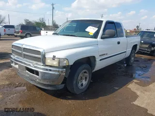 2001 Dodge Ram 1500 with VIN 3B7HC13Z61M264915, listed as a IAAI auction lot 41477847 with 299,197 mi miles. Bid and sale history available at carsss.com. Image 2.