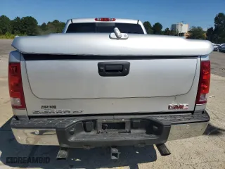 2013 GMC Sierra 1500 SLT with VIN 3GTP2WE70DG210472, listed as a Copart auction lot 70811604 with 111,002 mi miles and Salvage Title. Bid and sale history available at carsss.com. Image 6.