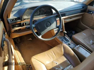 1990 Mercedes-Benz 420 with VIN WDBCA35E3LA545297, listed as a Copart auction lot 82408304 with 199,708 mi miles and Salvage Title. Bid and sale history available at carsss.com. Image 8.