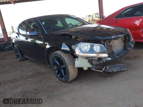 2014 Dodge Avenger SE z VIN 1C3CDZAG6EN138108, wystawiony jako IAAI lot #42068904 z przebiegiem 136 618 mil mil oraz . Historia ofert i sprzedaży dostępna na DreamBid. Obrazek 1.