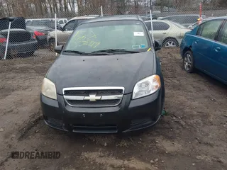 2007 Chevrolet Aveo LT with VIN KL1TG56677B153322, listed as a IAAI auction lot 41718496 with Not provided miles and . Bid and sale history available at DreamBid. Image 6.