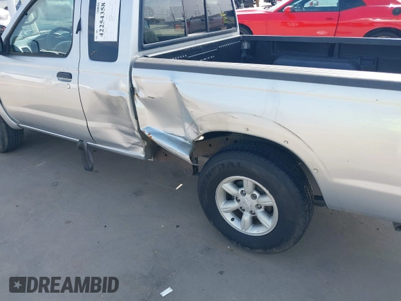 2004 Nissan Frontier XE z VIN 1N6DD26T74C456243, wystawiony jako IAAI lot #42254358 z przebiegiem 217 583 mil mil oraz . Historia ofert i sprzedaży dostępna na DreamBid. Obrazek 6.