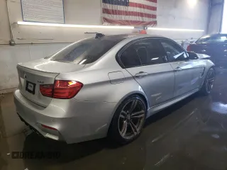 2015 BMW M3 with VIN WBS3C9C5XFJ276407, listed as a Copart auction lot 40392094 with 57,204 mi miles. Bid and sale history available at carsss.com. Image 3.