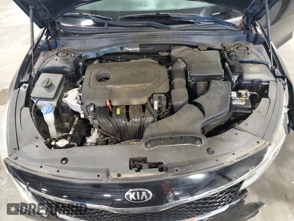 2016 Kia Optima LX z VIN 5XXGT4L35GG103586, wystawiony jako Copart lot #51571975 z przebiegiem 142 937 mil mil oraz Szkoda całkowita • Salvage title. Historia ofert i sprzedaży dostępna na DreamBid. Obrazek 11.