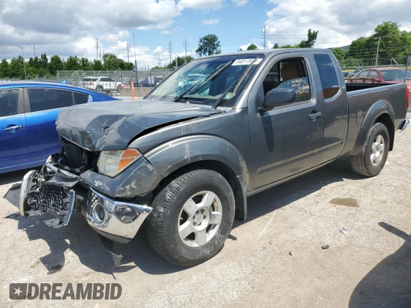 2005 Nissan Frontier LE z VIN 1N6AD06W45C406094, wystawiony jako Copart lot #54011914 z przebiegiem 165 293 mil mil oraz Szkoda całkowita • Salvage title. Historia ofert i sprzedaży dostępna na DreamBid. Obrazek 1.