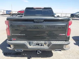 2022 Chevrolet Silverado 1500 RST with VIN 3GCUDEET8NG690038, listed as a IAAI auction lot 41825884 with 53,582 mi miles and . Bid and sale history available at DreamBid. Image 16.
