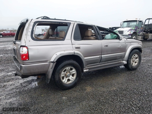 2002 Toyota 4Runner Limited with VIN JT3GN87R720251494, listed as a IAAI auction lot 41562925 with 216,318 mi miles. Bid and sale history available at carsss.com. Image 4.