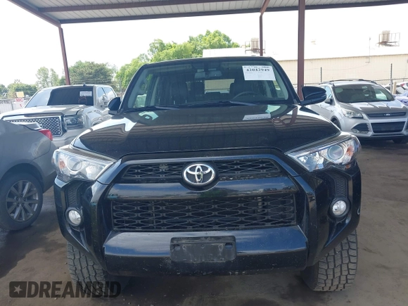 2018 Toyota 4Runner SR5 with VIN JTEBU5JR0J5607121, listed as a IAAI auction lot 42042949 with 156,625 mi miles and . Bid and sale history available at DreamBid. Image 12.
