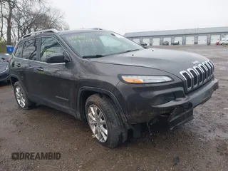 2014 Jeep Cherokee Limited z VIN 1C4PJMDS9EW240621, wystawiony jako IAAI lot #41971126 z przebiegiem 187 630 mil mil oraz . Historia ofert i sprzedaży dostępna na DreamBid. Obrazek 1.