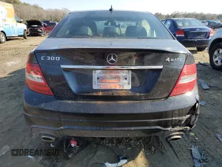 2013 Mercedes-Benz C 300 Sport with VIN WDDGF8AB0DR261244, listed as a Copart auction lot 42461315 with 131,640 mi miles and Salvage title. Bid and sale history available at DreamBid. Image 6.