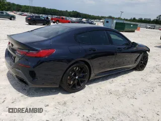 2022 BMW 8 Series M850i with VIN WBAGV8C07NCJ85581, listed as a Copart auction lot 60323343 with 11,169 mi miles. Bid and sale history available at carsss.com. Image 3.