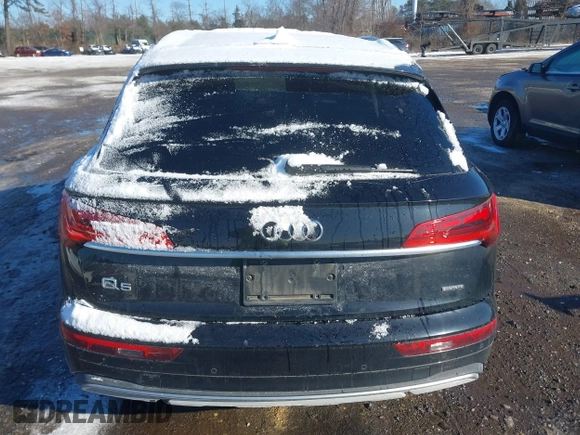 2021 Audi Q5 Premium with VIN WA1AAAFY1M2055212, listed as a IAAI auction lot 41347267 with 51,127 mi miles. Bid and sale history available at carsss.com. Image 16.
