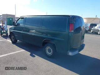 2002 Chevrolet City Express Cargo z VIN 1GCFG25W921195933, wystawiony jako IAAI lot #42003831 z przebiegiem 89 333 mil mil oraz . Historia ofert i sprzedaży dostępna na DreamBid. Obrazek 3.
