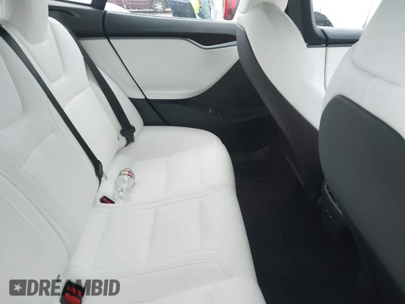 2021 Tesla Model S Long Range Plus with VIN 5YJSA1E21MF425482, listed as a IAAI auction lot 41886030 with Not provided miles and . Bid and sale history available at DreamBid. Image 8.