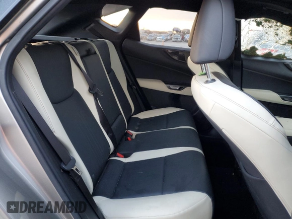 2022 Lexus NX with VIN JTJGGCEZ8N2000887, listed as a Copart auction lot 45509225 with 43,897 mi miles and Salvage Title. Bid and sale history available at carsss.com. Image 11.