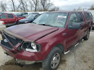 2005 Ford F-150 XL with VIN 1FTPX12595KD30384, listed as a Copart auction lot 77244603 with 170,086 mi miles and Salvage Title. Bid and sale history available at carsss.com. Image 1.