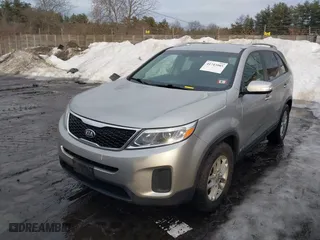 2015 Kia Sorento LX with VIN 5XYKTDA78FG646411, listed as a IAAI auction lot 41743985 with 114,802 mi miles. Bid and sale history available at carsss.com. Image 17.